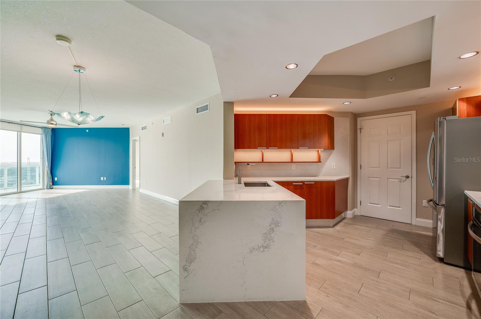 MARINA GRANDE/HALIFAX 01 - Residential