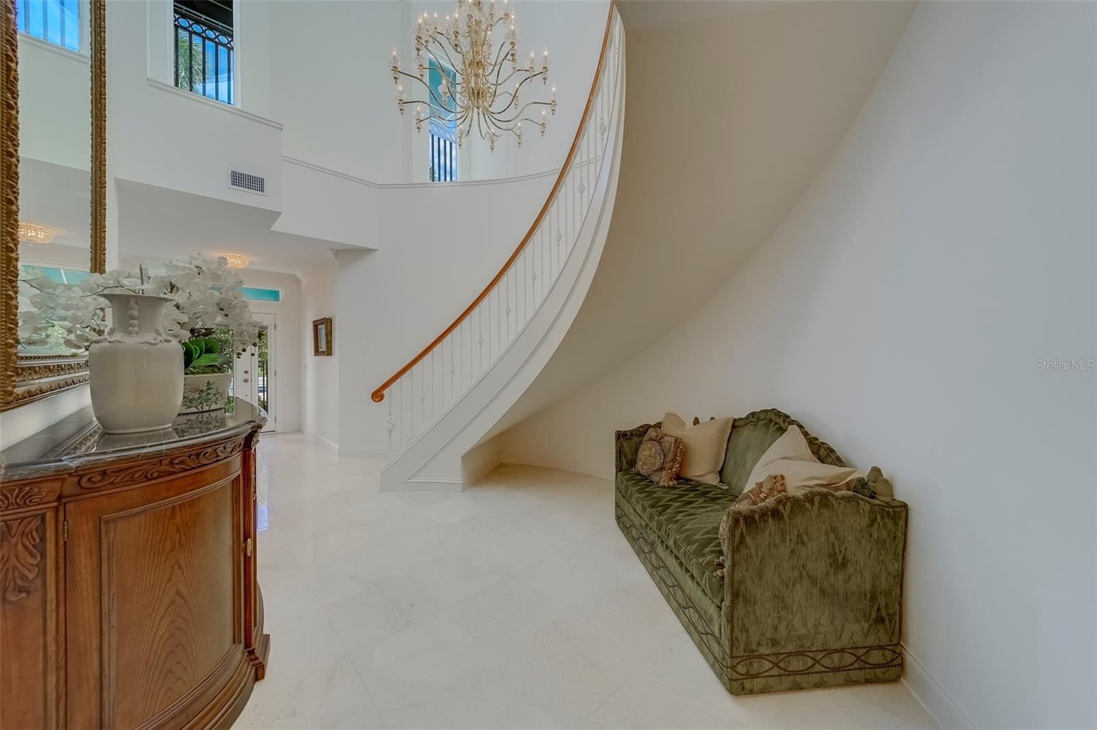 921 OSCEOLA ROAD