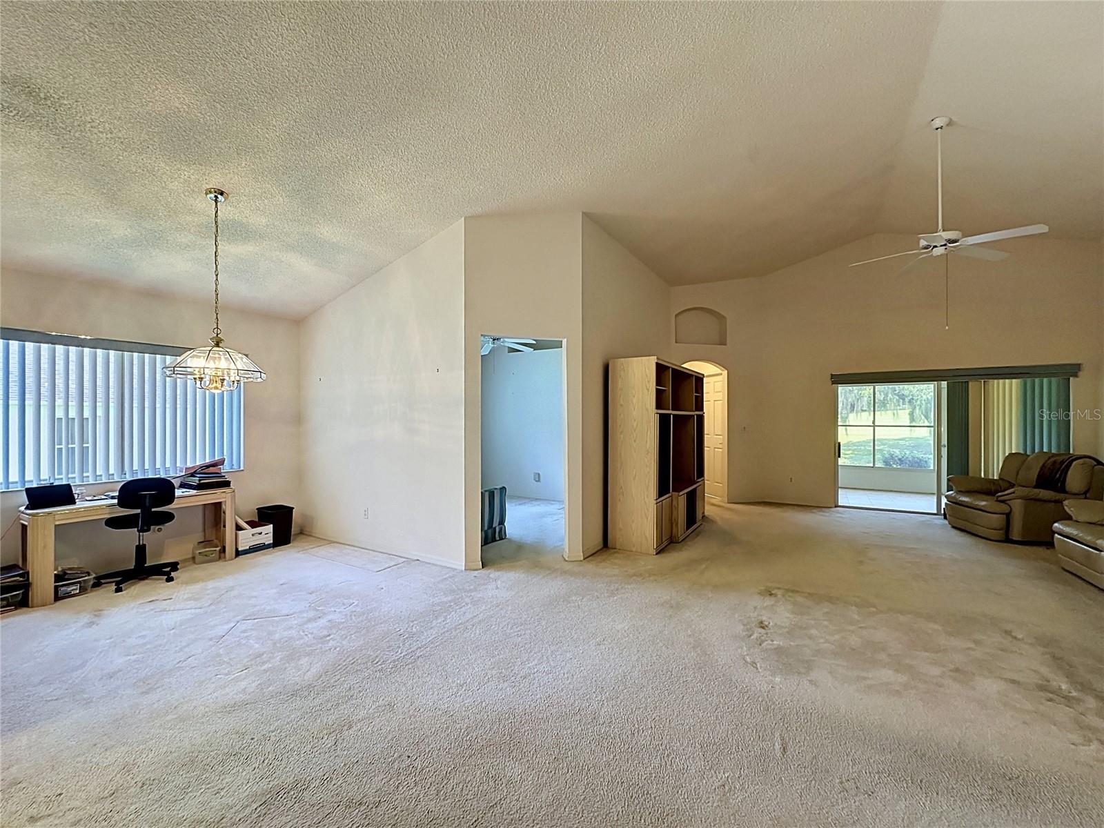 KINGS RIDGE - Residential