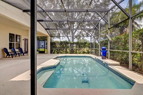 A home in APOPKA