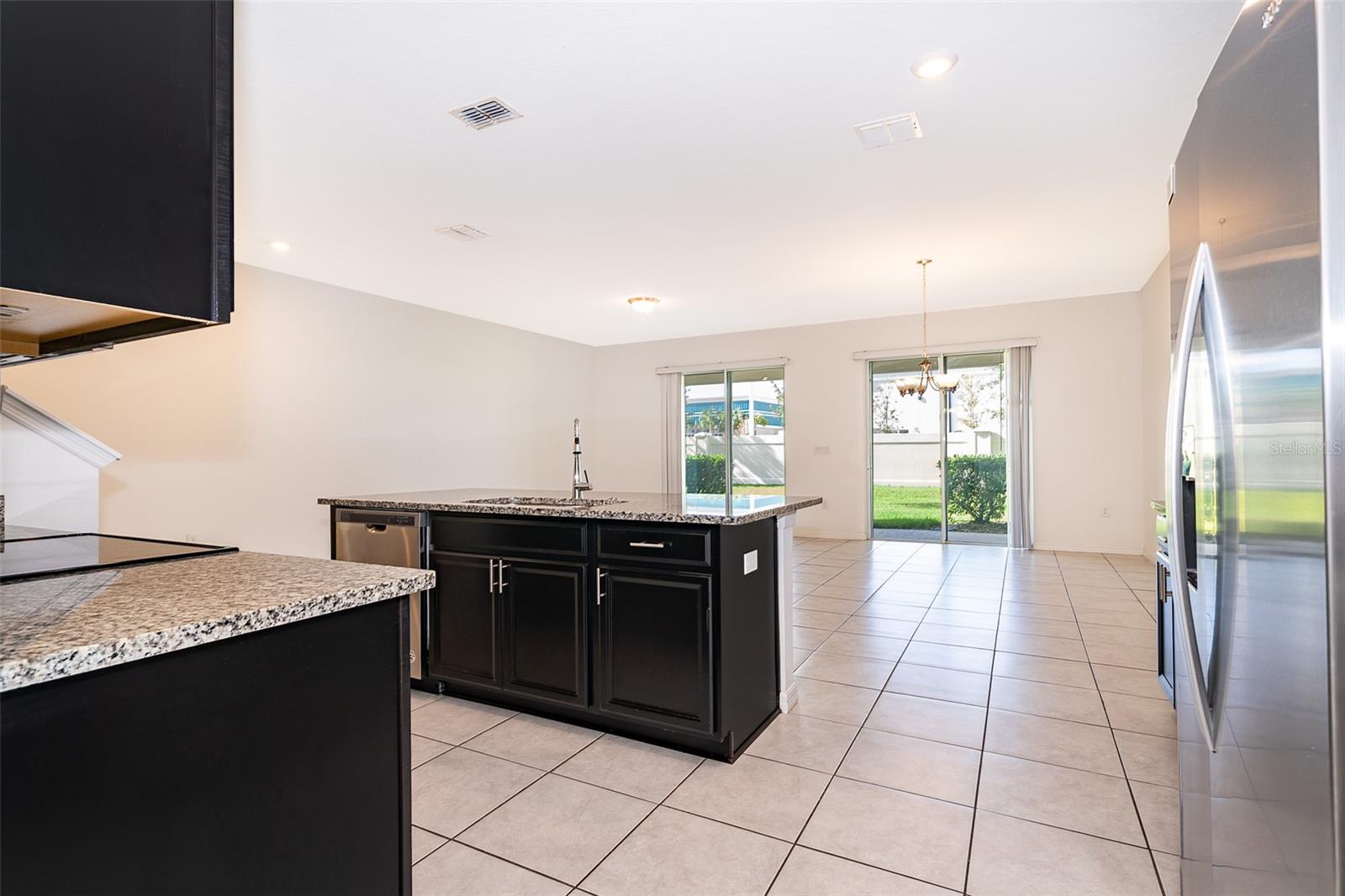 ARBORS/MDW WOODS - Residential Lease