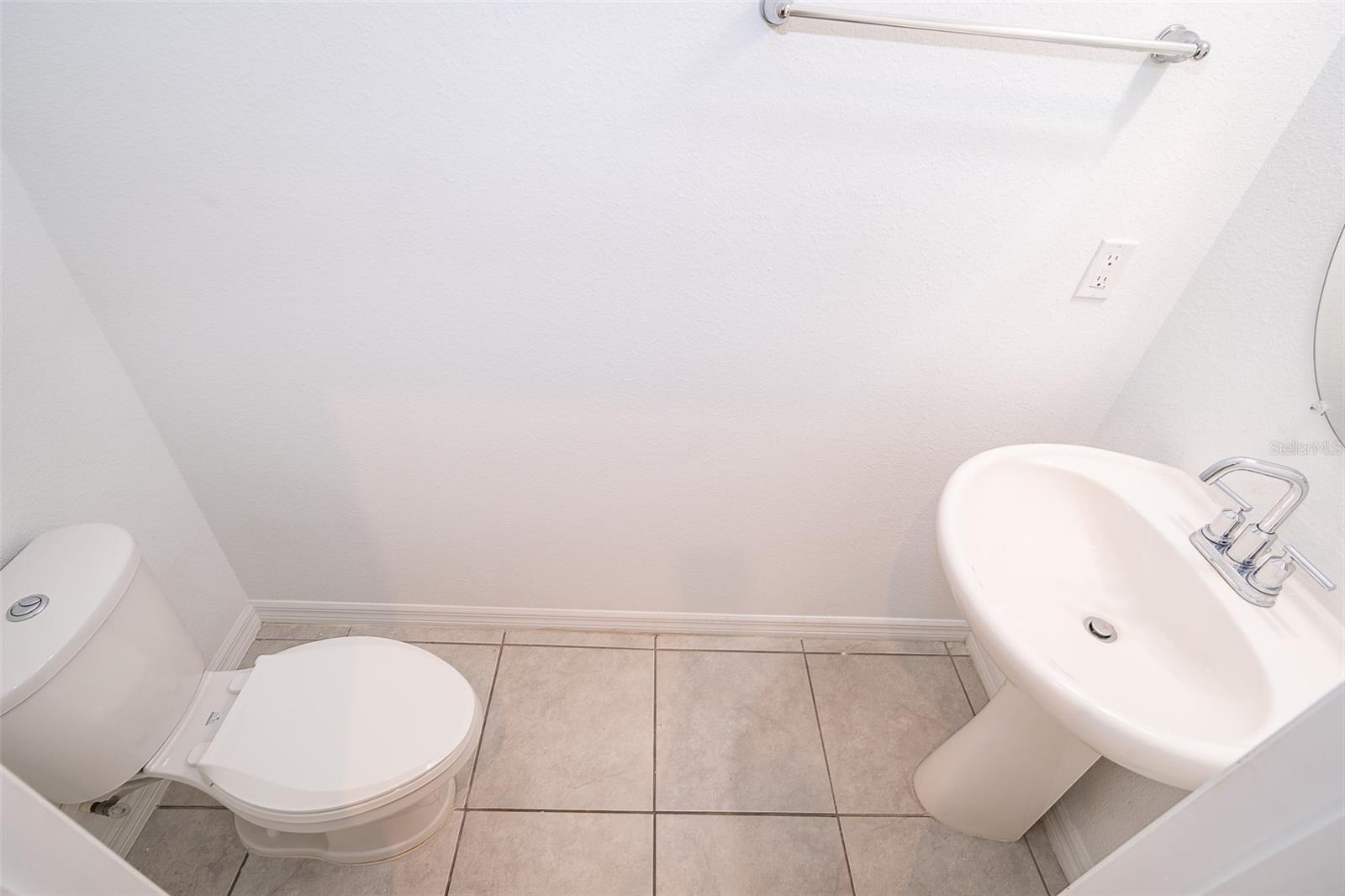 ARBORS/MDW WOODS - Residential Lease