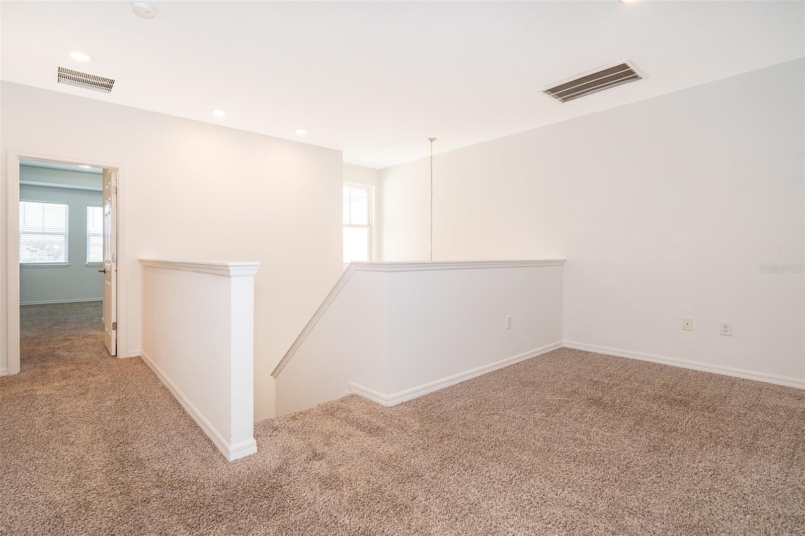 ARBORS/MDW WOODS - Residential Lease