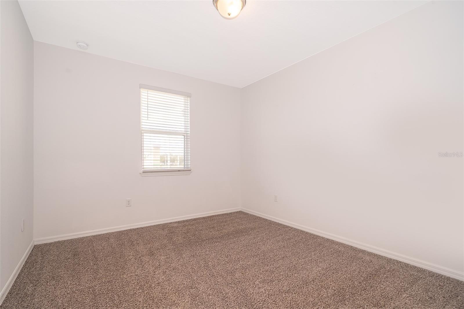 ARBORS/MDW WOODS - Residential Lease