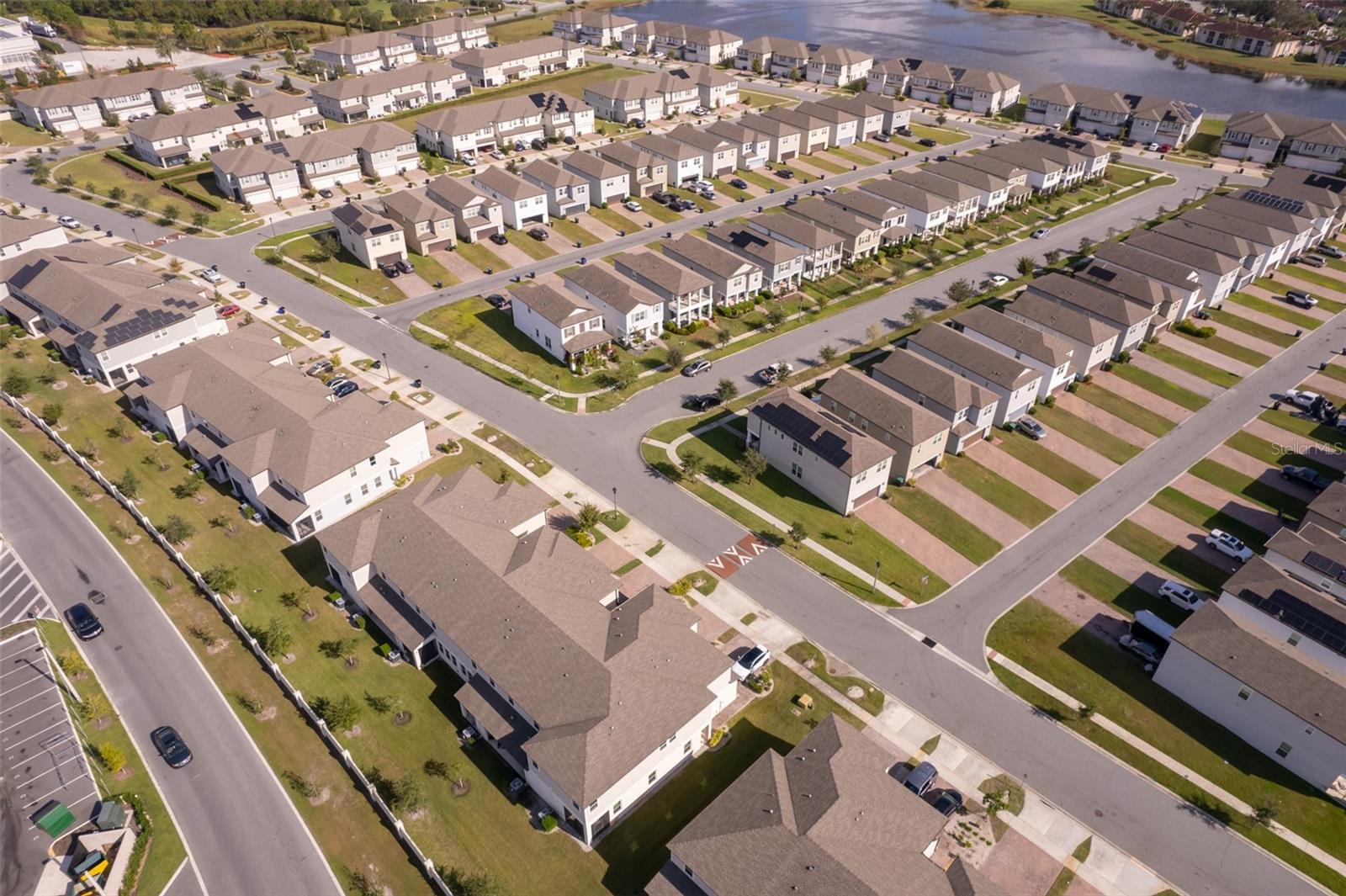 ARBORS/MDW WOODS - Residential Lease