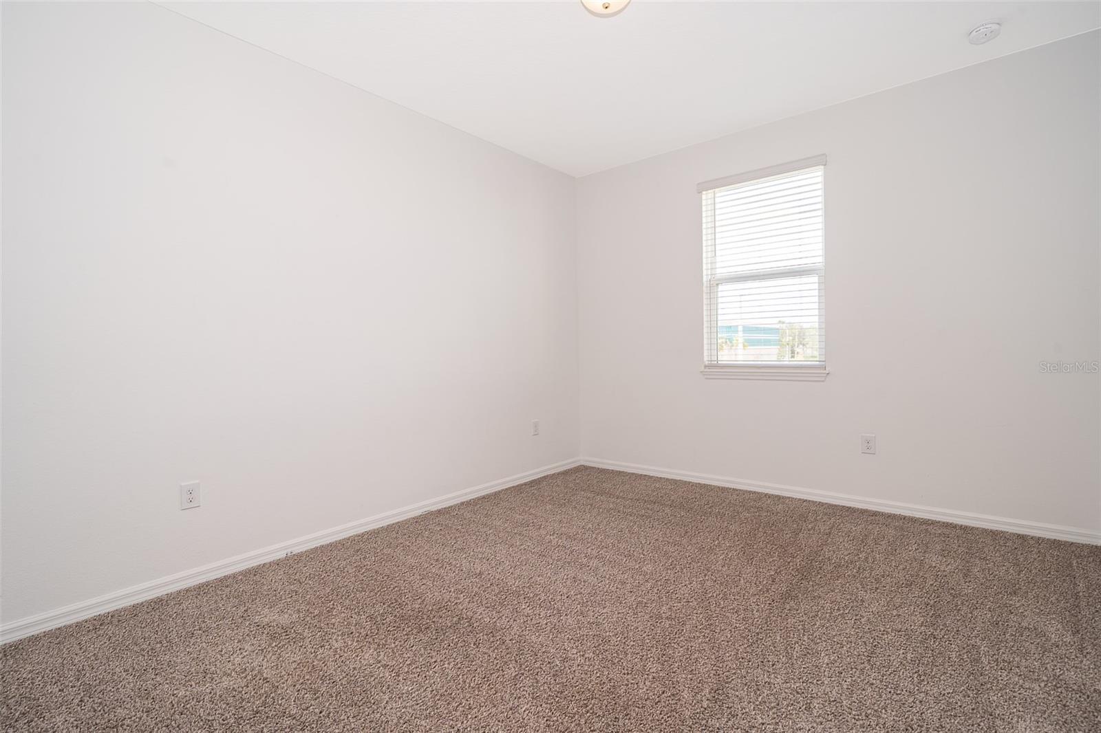 ARBORS/MDW WOODS - Residential Lease