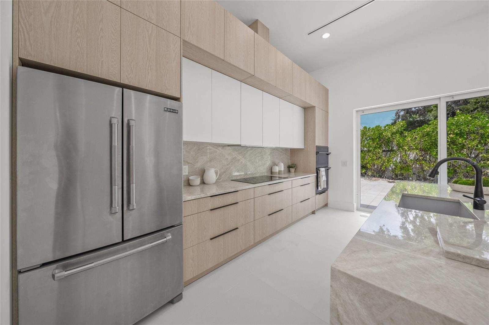 INDIAN SHORES - Residential