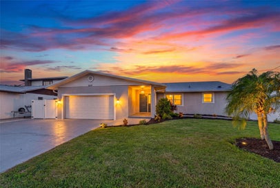 The Inlets Homes for Sale | Bradenton Florida 35 4219 2ND AVENUE NE BRADENTON FL 34208