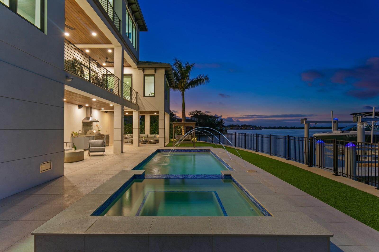 VENETIAN ISLES - Residential