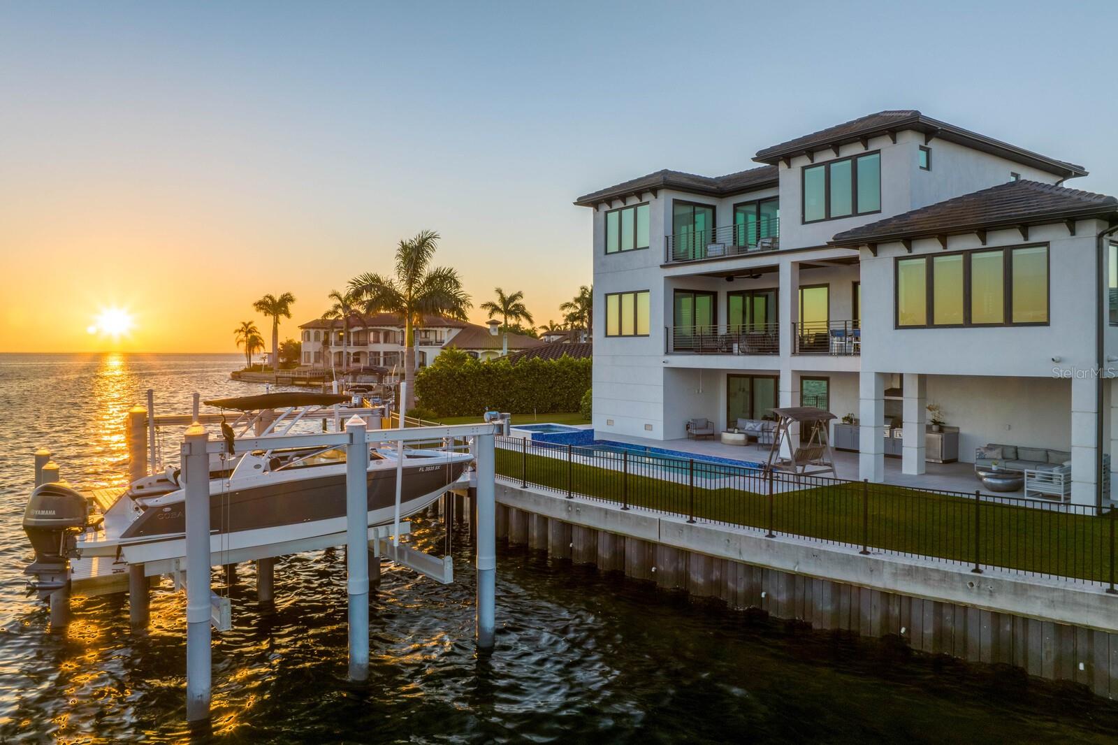 VENETIAN ISLES - Residential