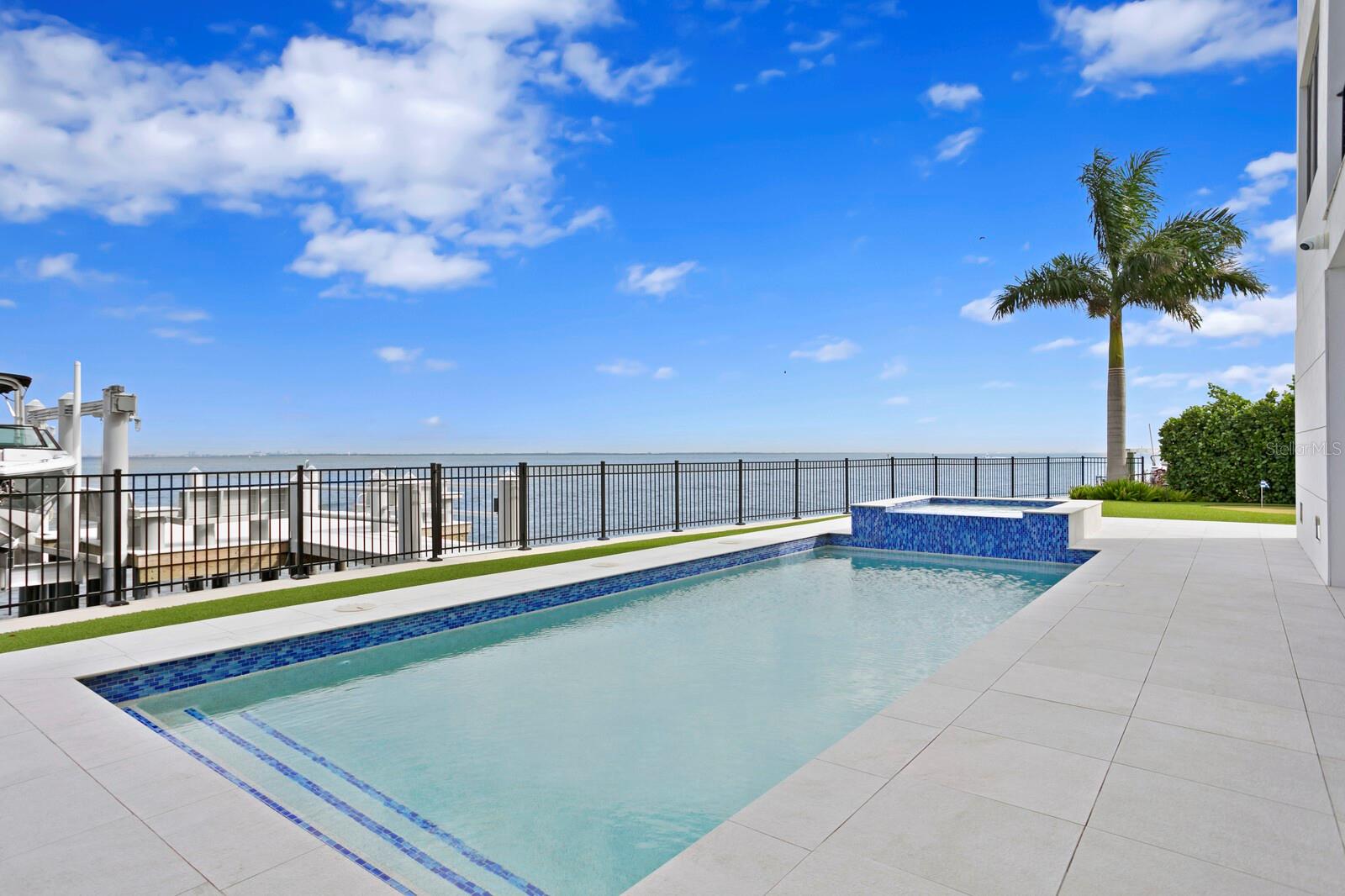 VENETIAN ISLES - Residential