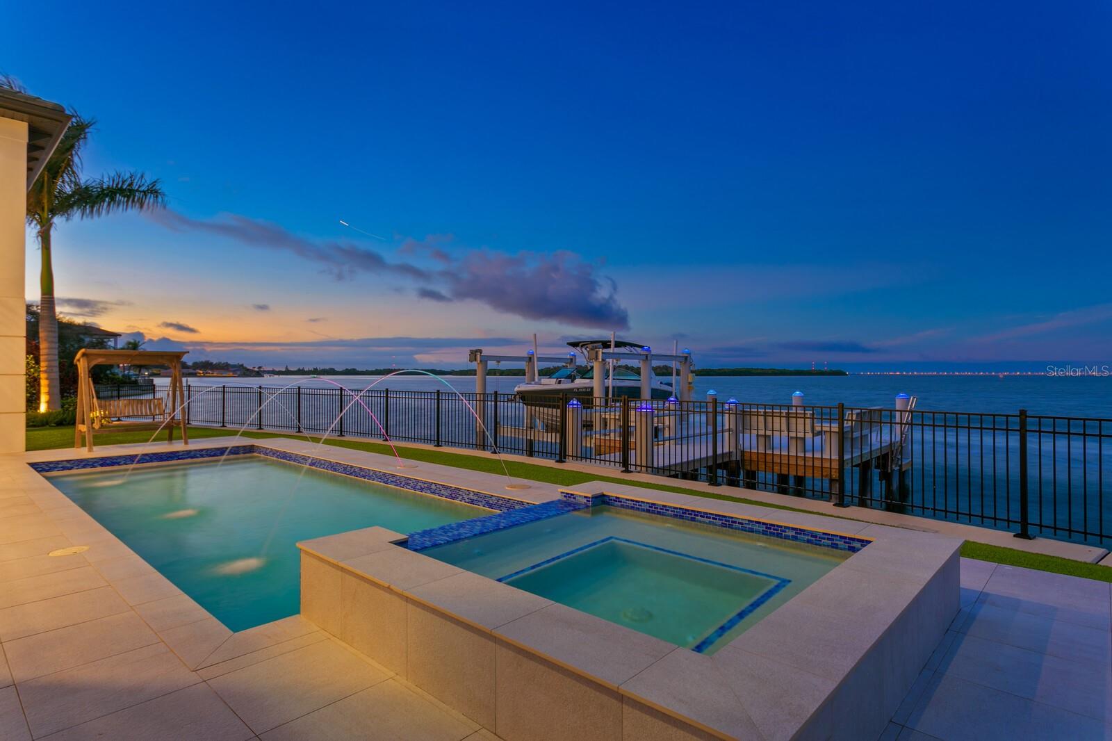 VENETIAN ISLES - Residential