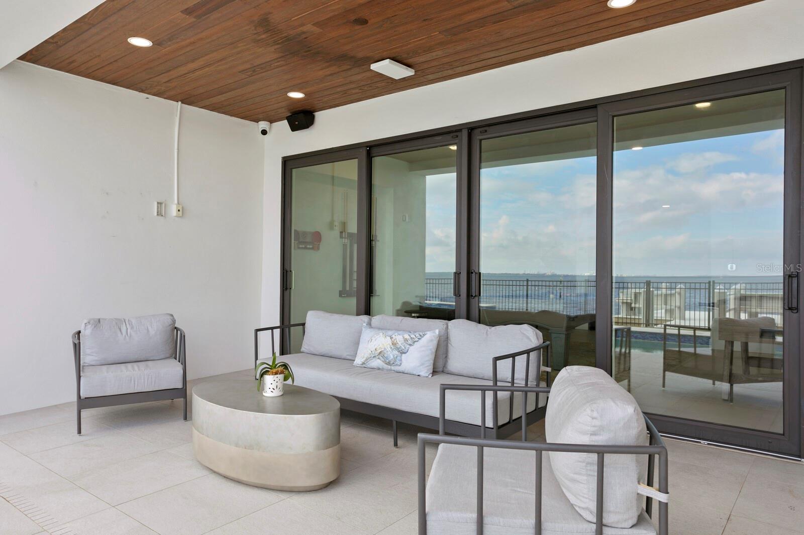 VENETIAN ISLES - Residential