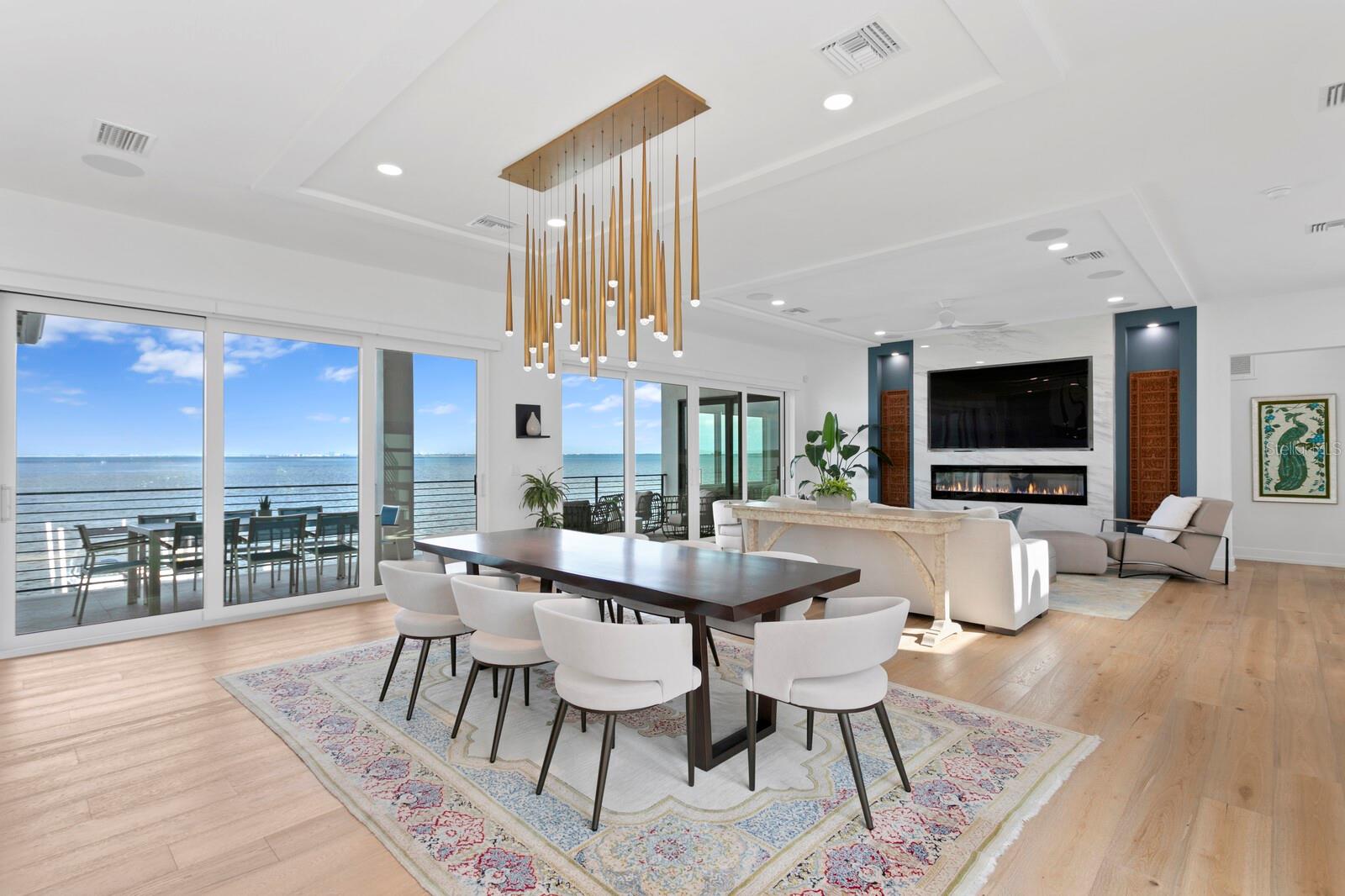 VENETIAN ISLES - Residential