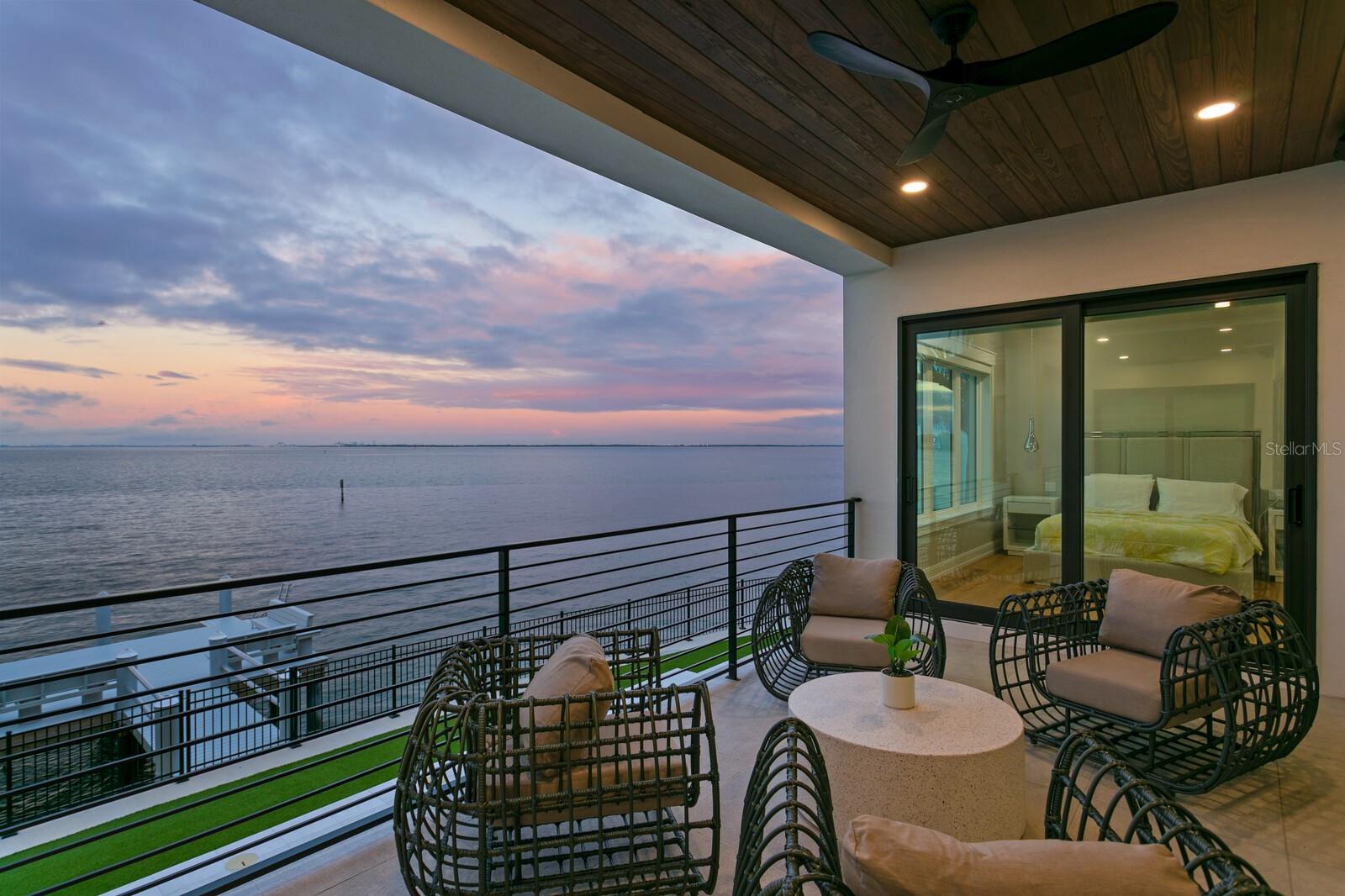 VENETIAN ISLES - Residential