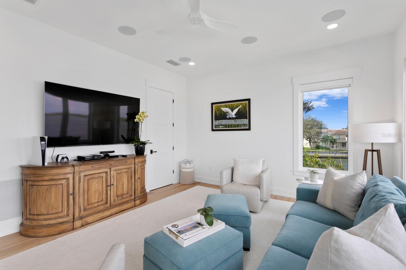 VENETIAN ISLES - Residential