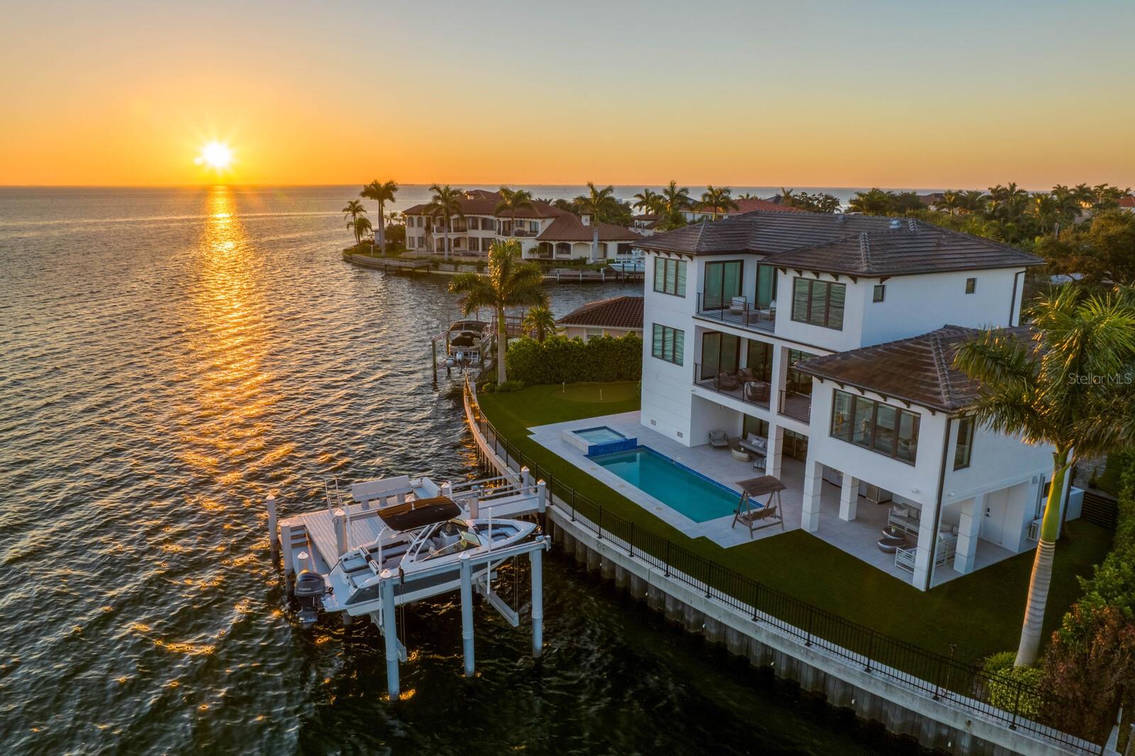 VENETIAN ISLES - Residential