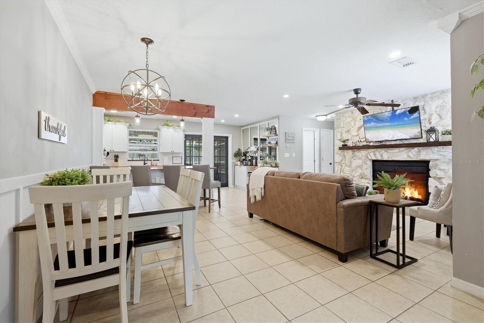 3818 BUCKEYE CIRCLE