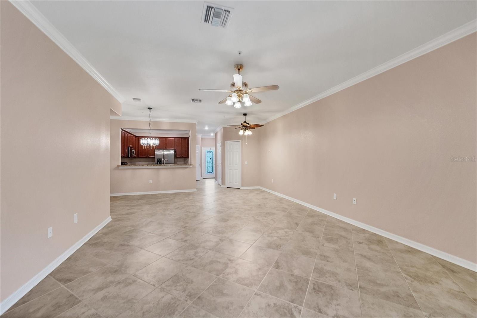 GRAN PARADISO TWNHMS 1B - Residential Lease