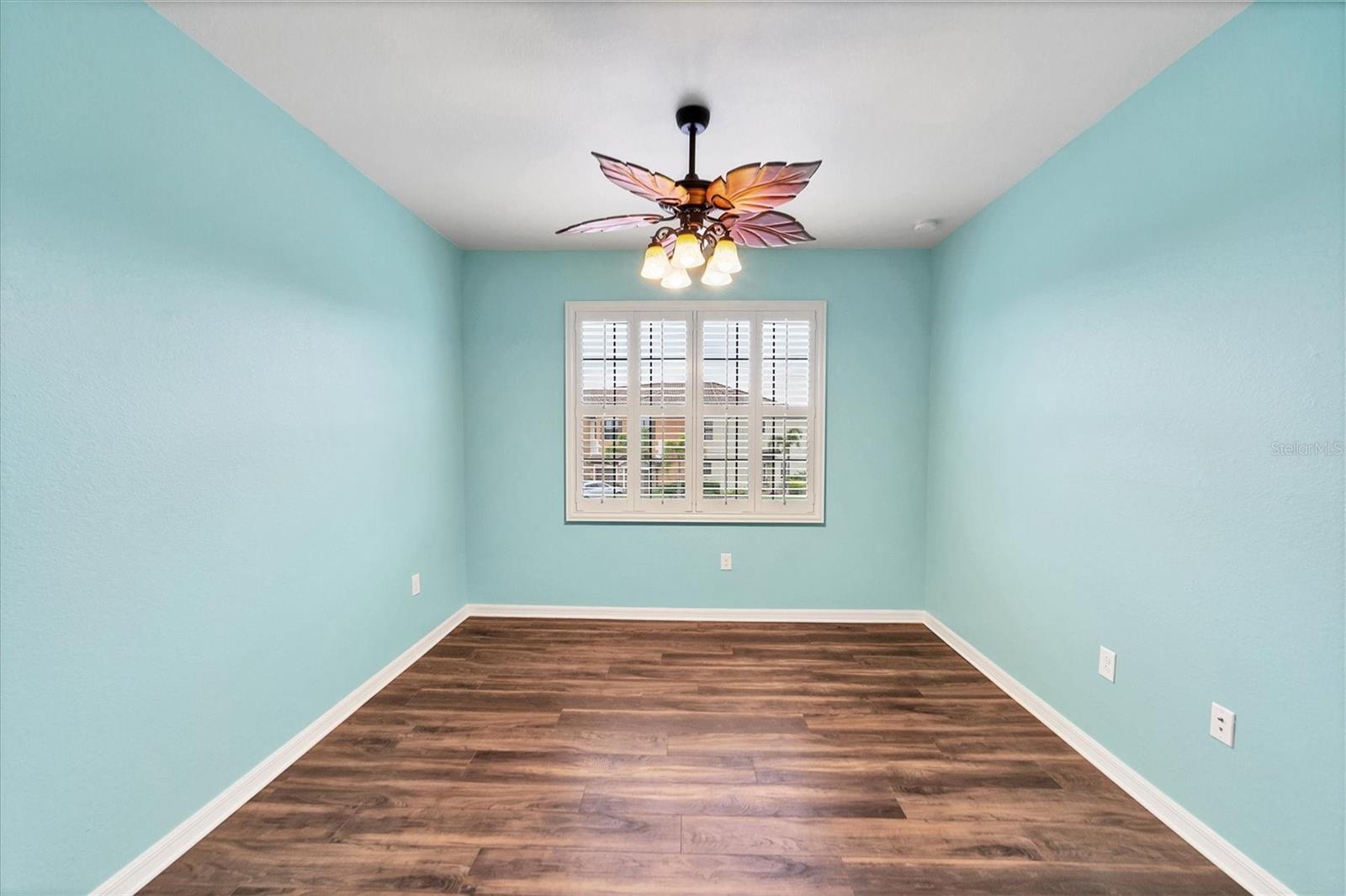 GRAN PARADISO TWNHMS 1B - Residential Lease