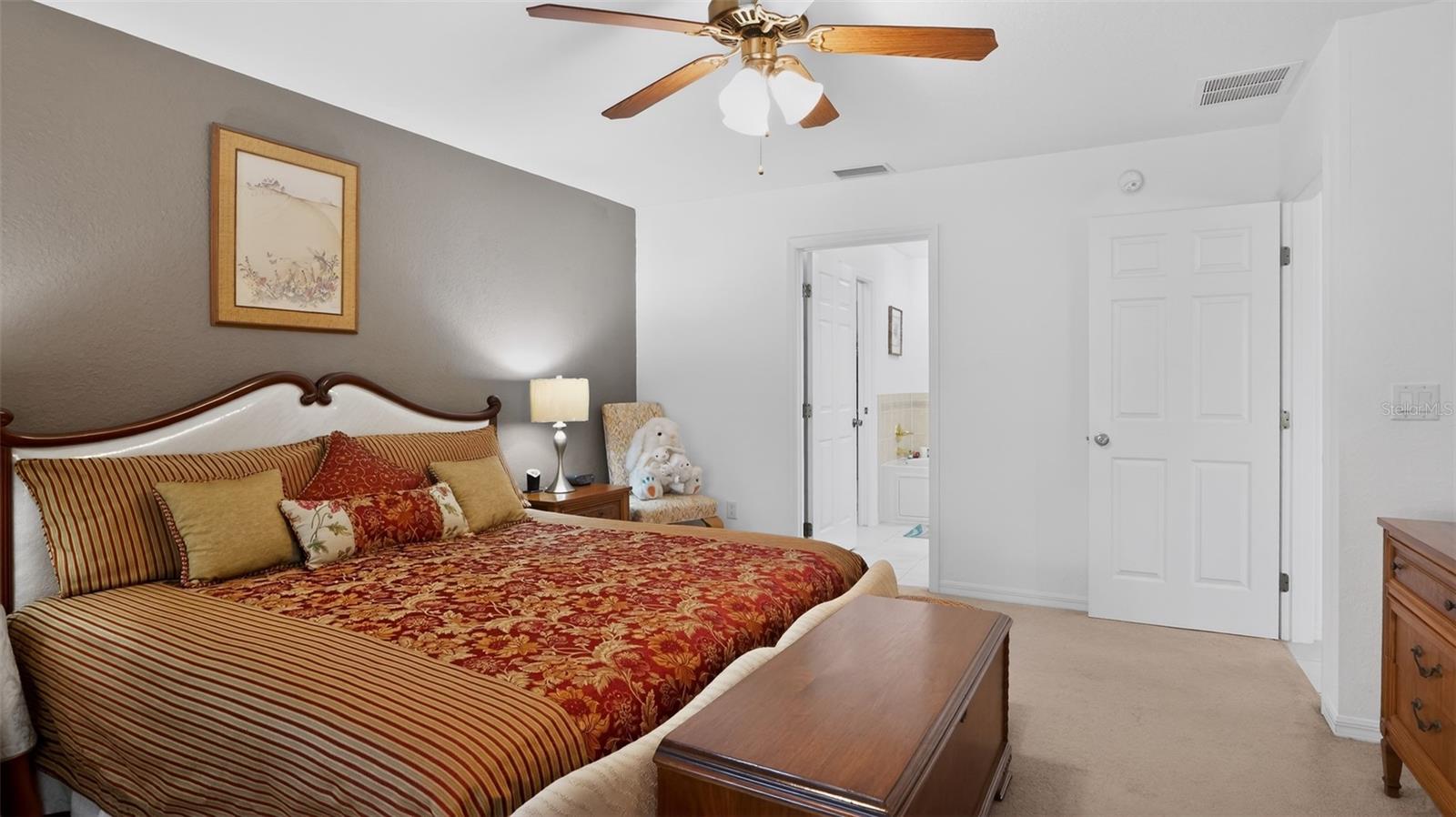MARION OAKS - Residential