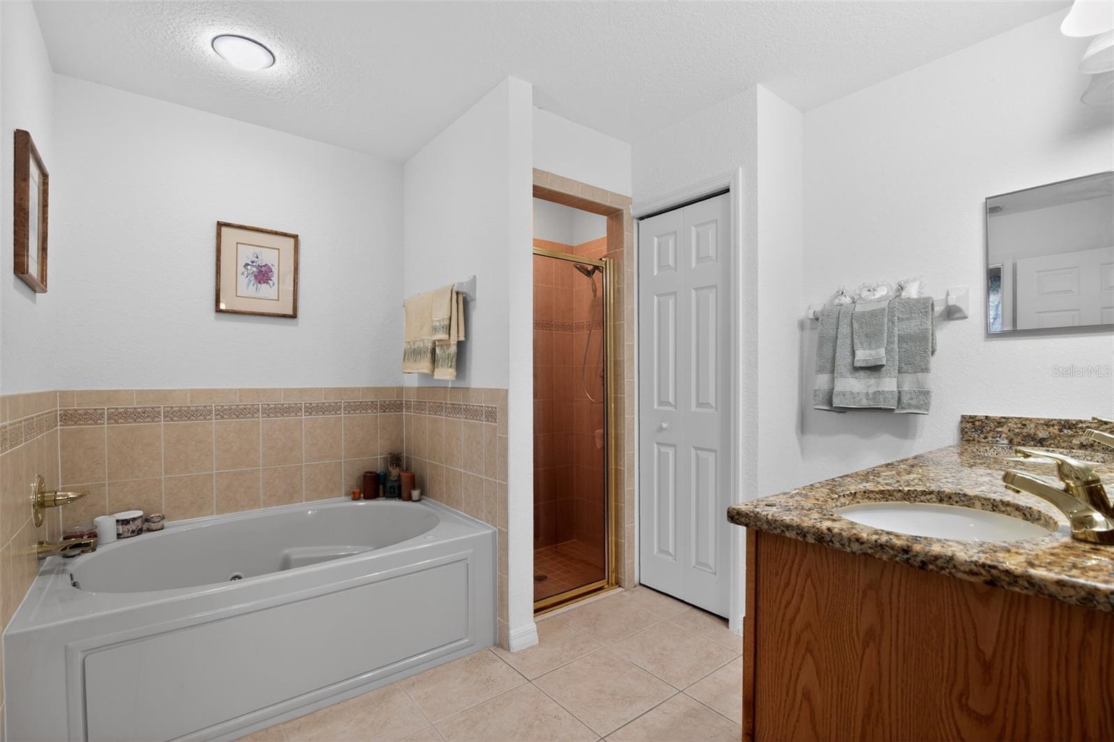 MARION OAKS - Residential