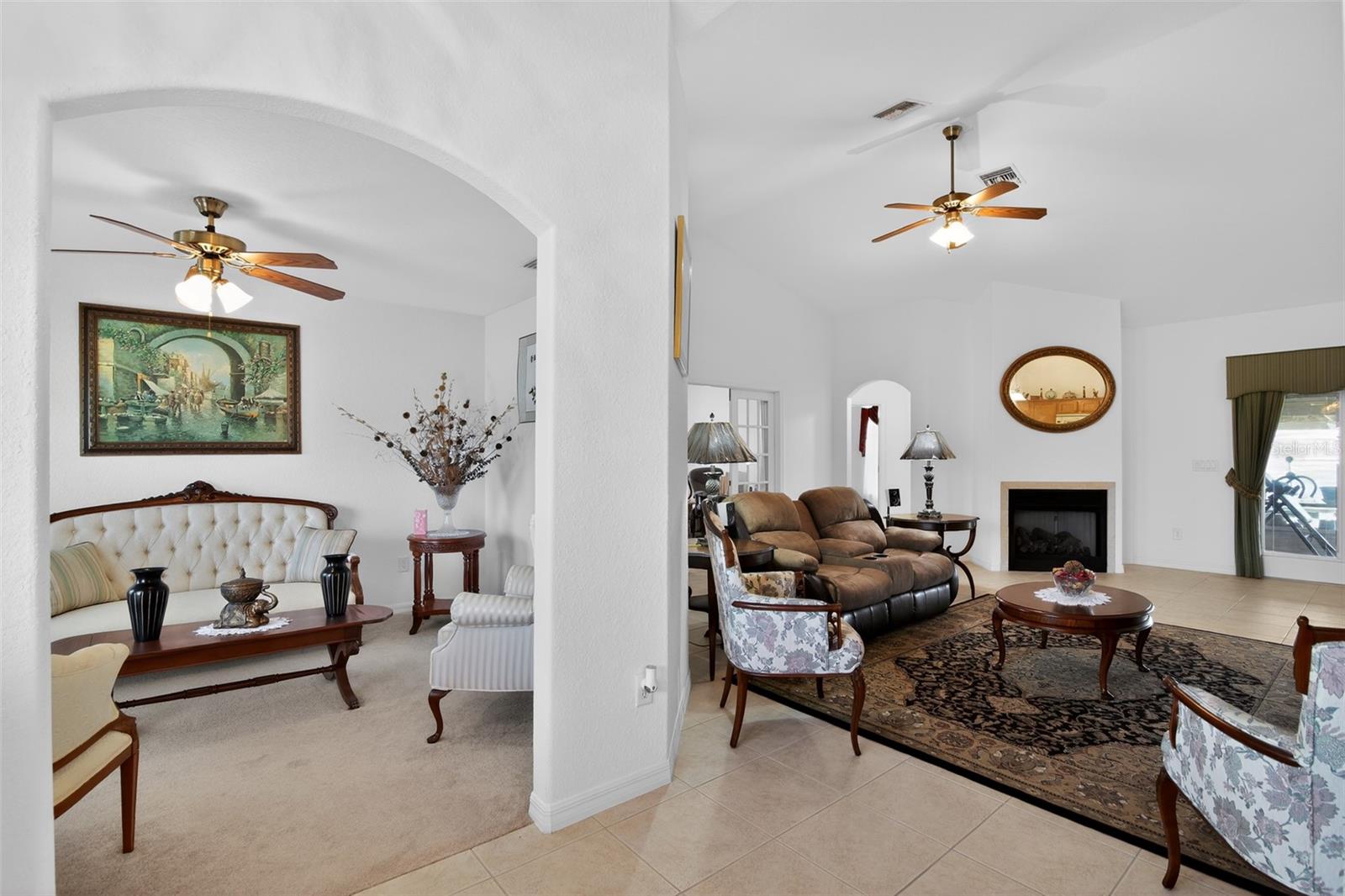 MARION OAKS - Residential