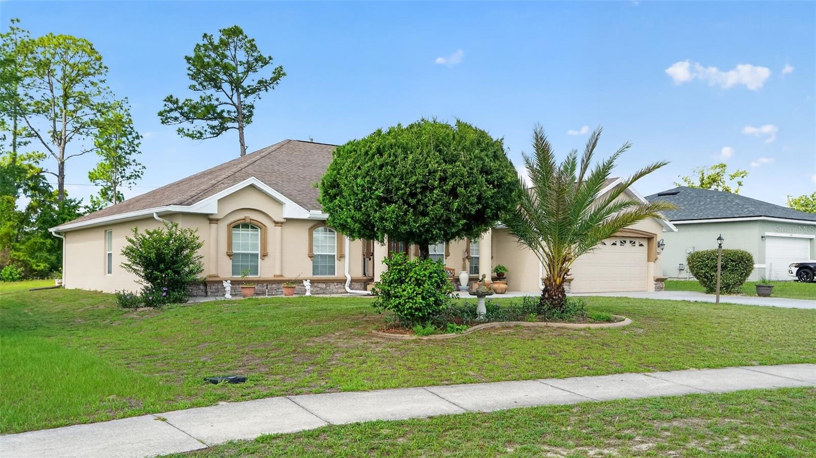 MARION OAKS - Residential