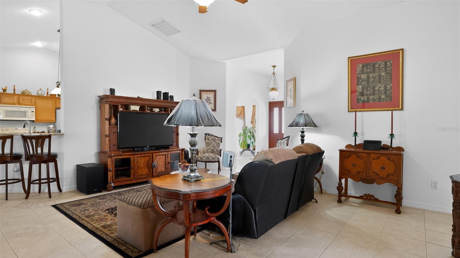 MARION OAKS - Residential