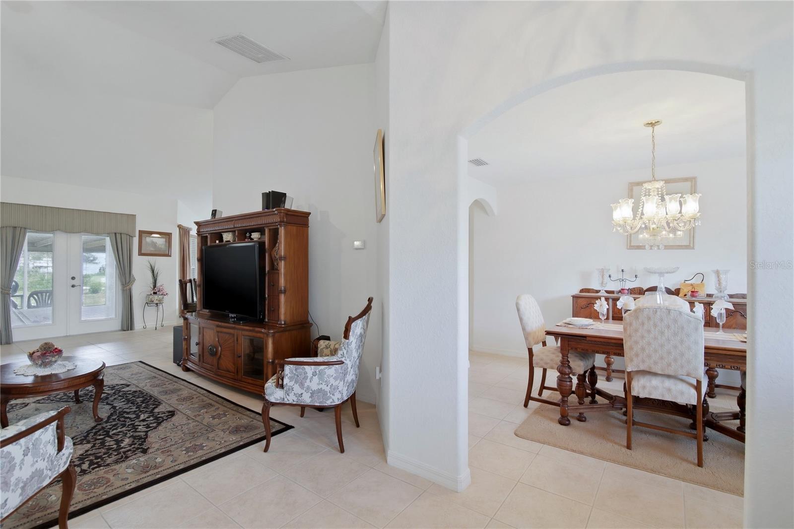 MARION OAKS - Residential