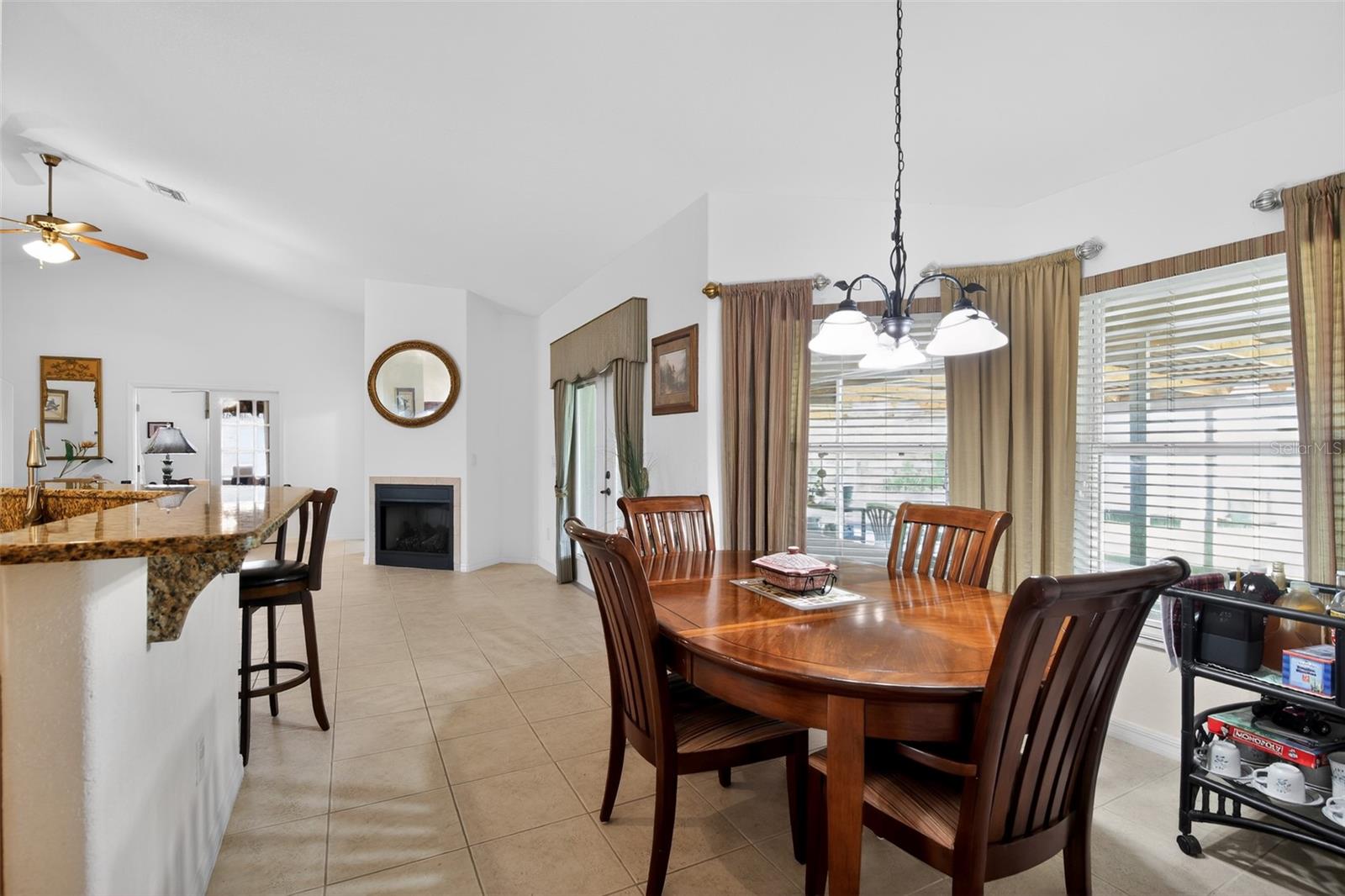 MARION OAKS - Residential