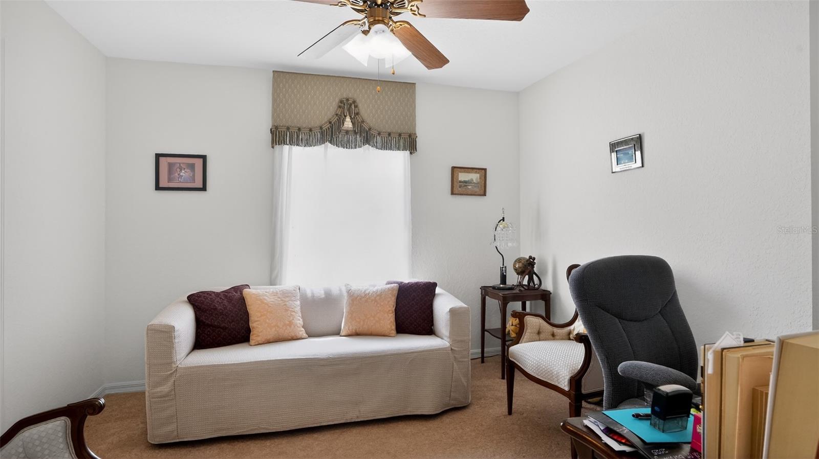 MARION OAKS - Residential