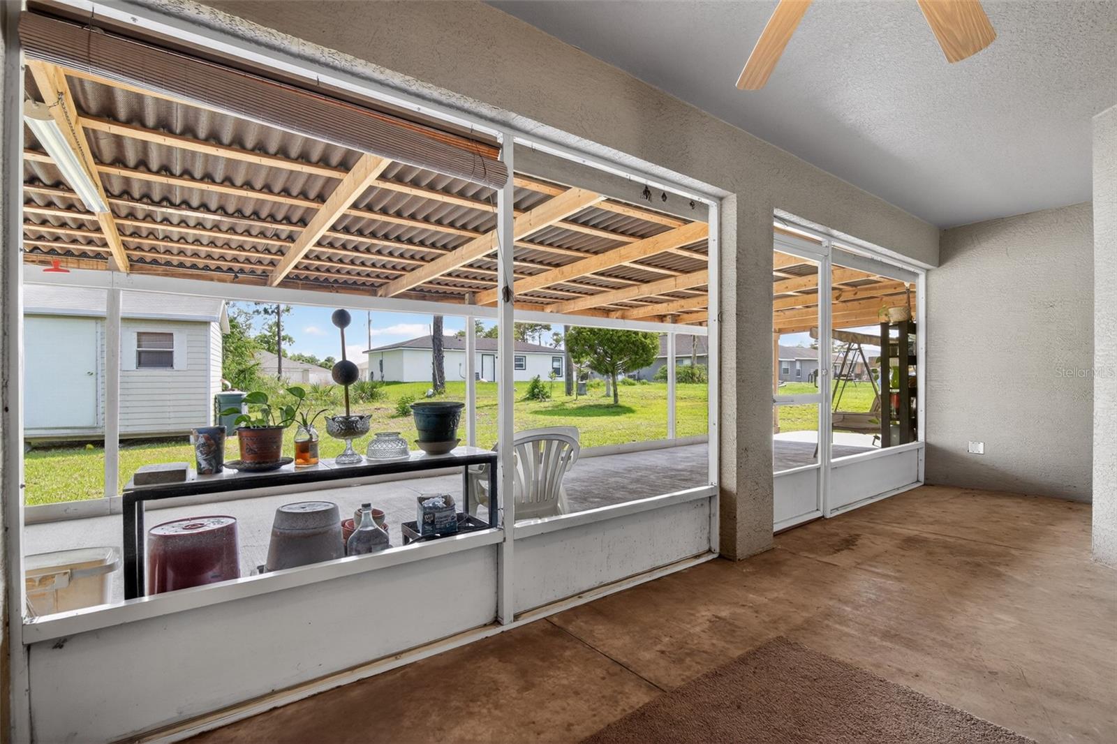MARION OAKS - Residential