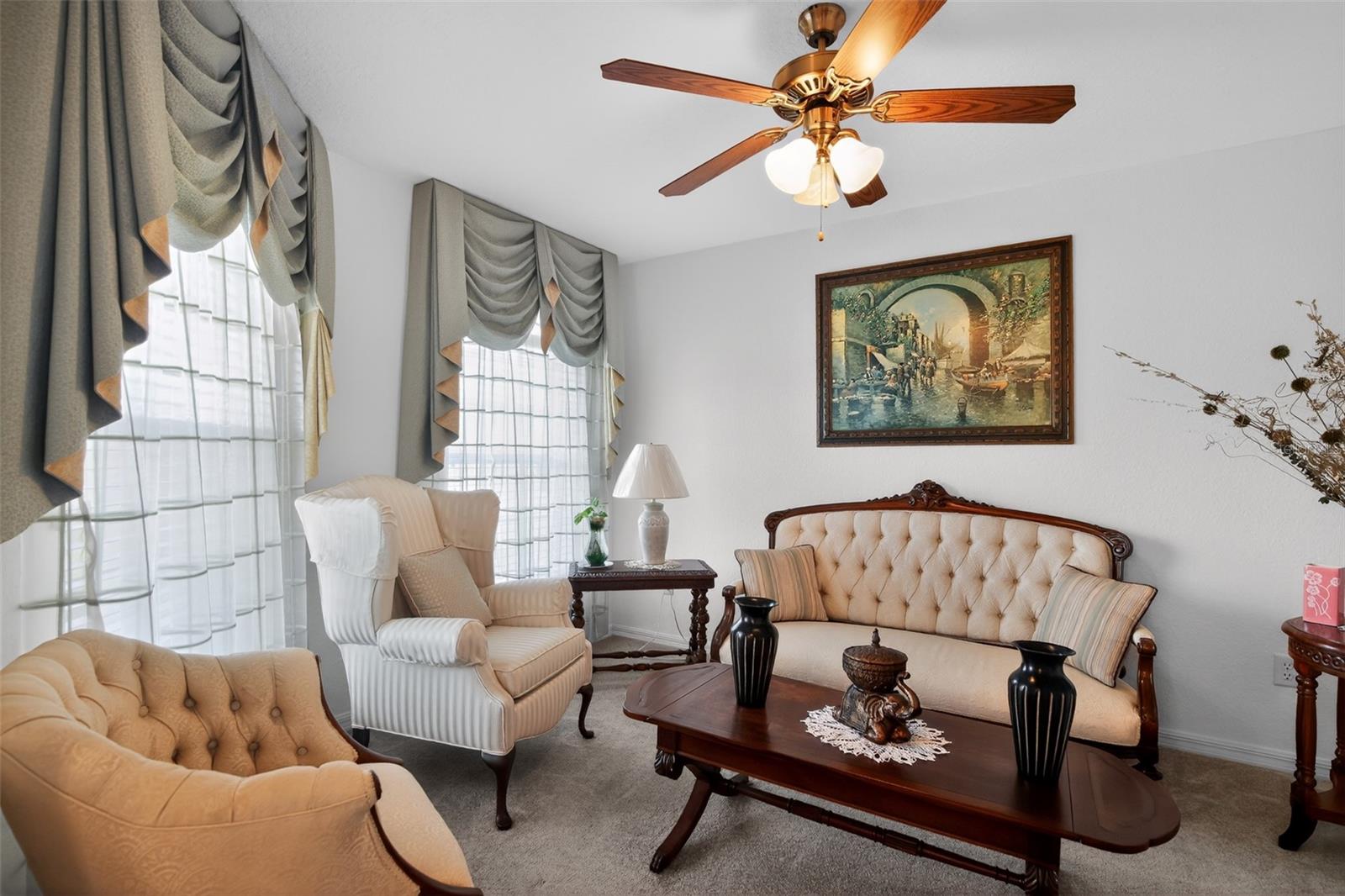 MARION OAKS - Residential