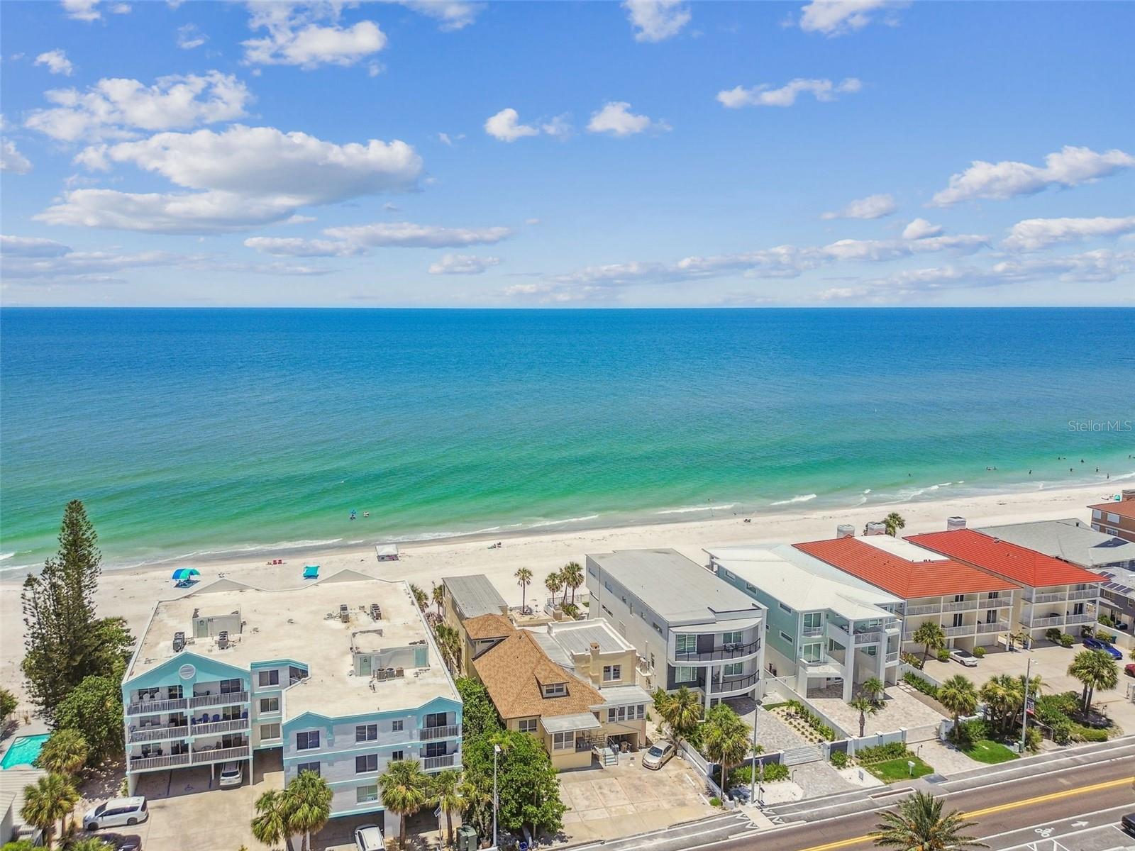 INDIAN ROCKS - Residential