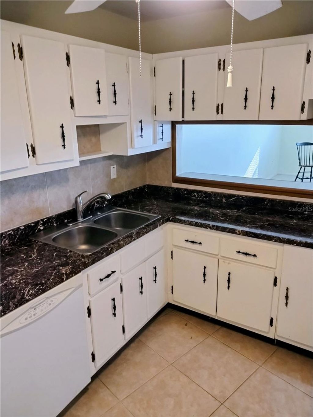 Photo of 245 Center Road #109, Venice, FL 34285 (MLS # A4684522)