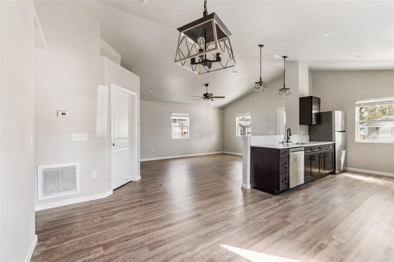 G M WHETSTONE ESTATE ADD TO H S - Residential