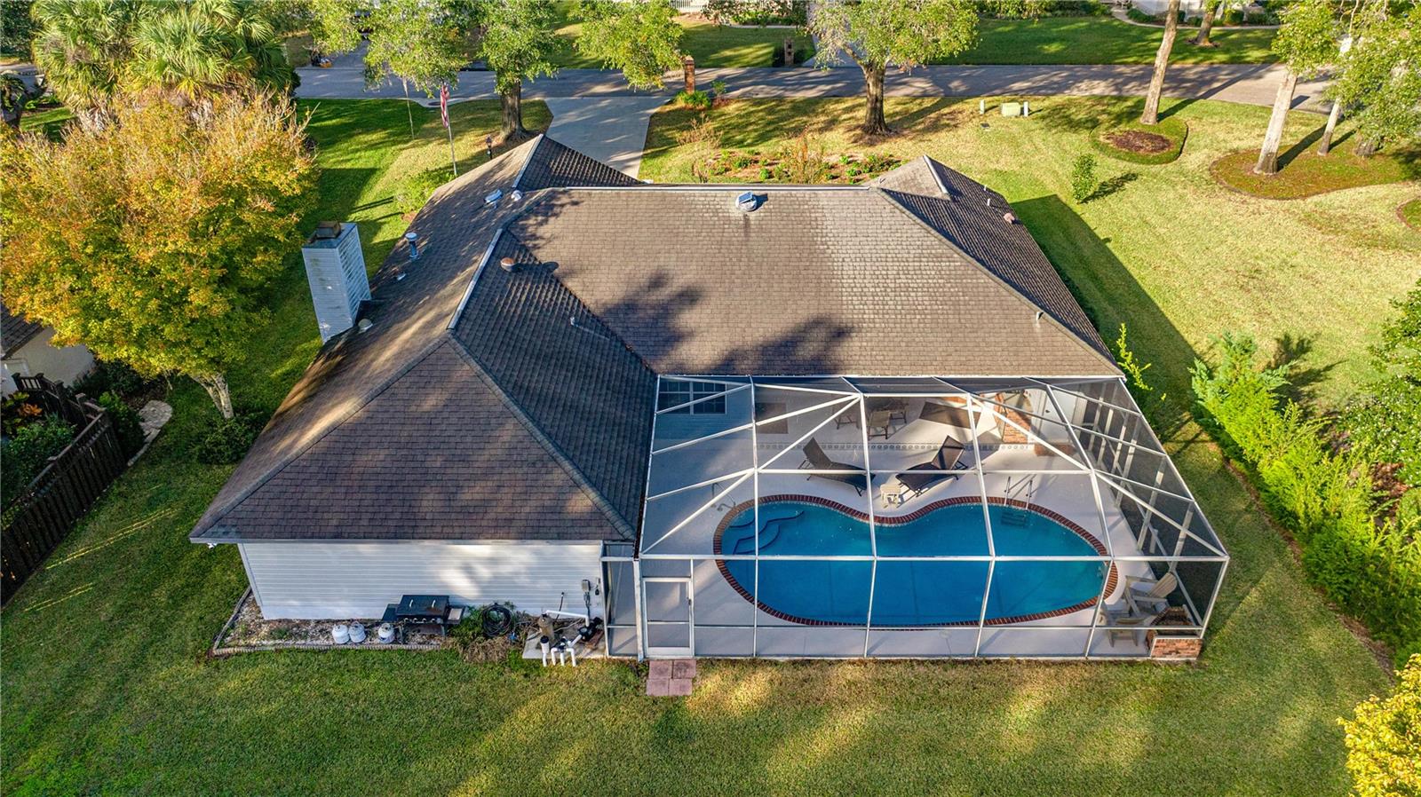 HUNTERS TRACE - Residential