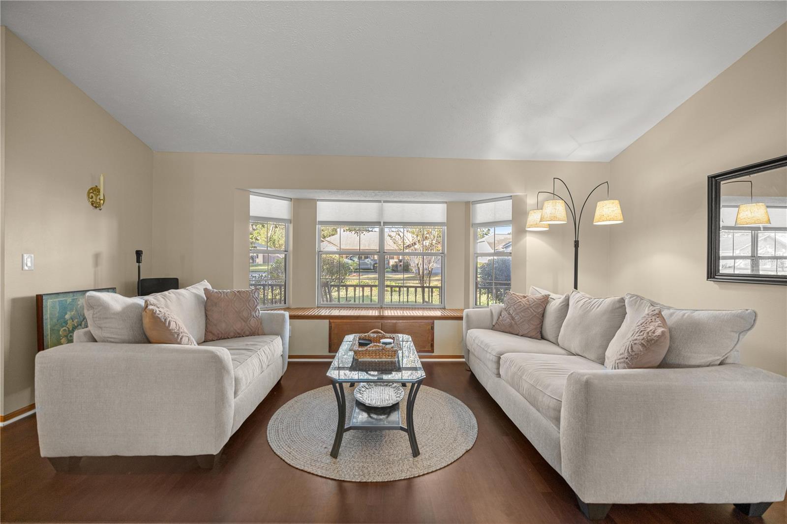 HUNTERS TRACE - Residential