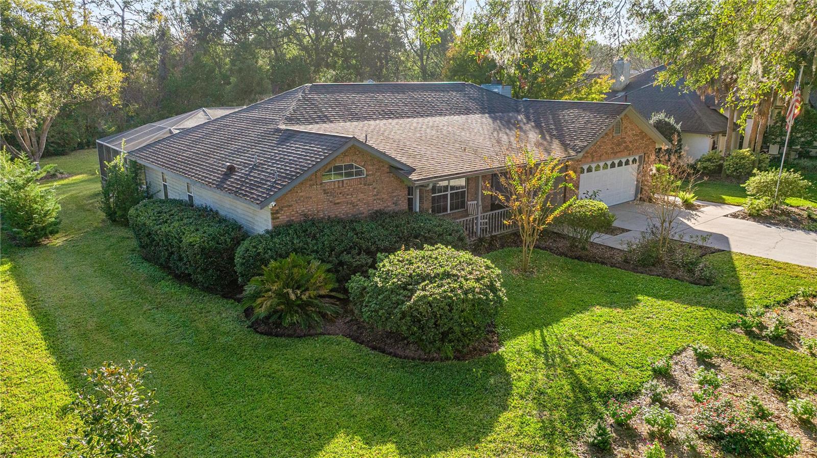 HUNTERS TRACE - Residential