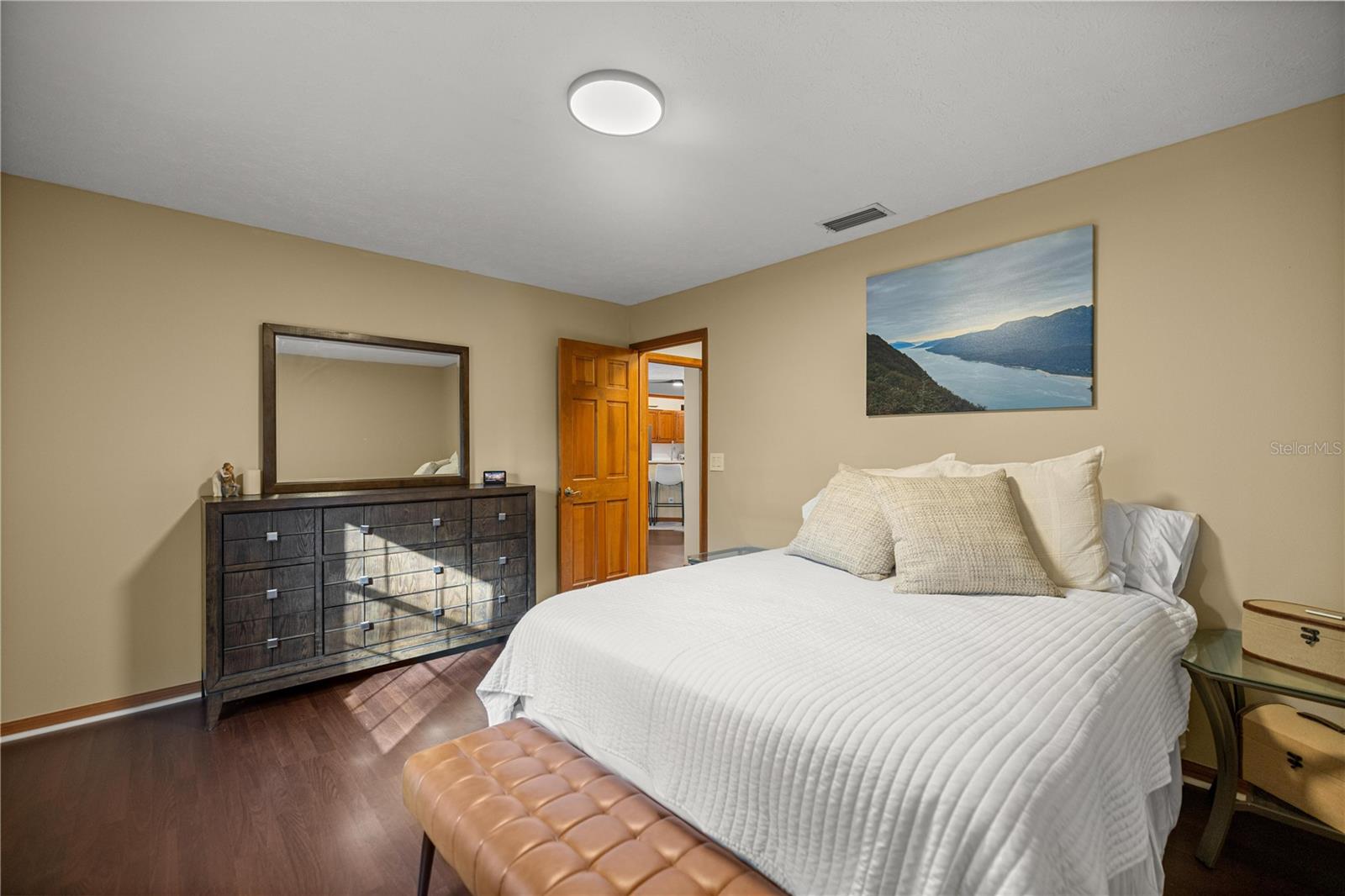 HUNTERS TRACE - Residential