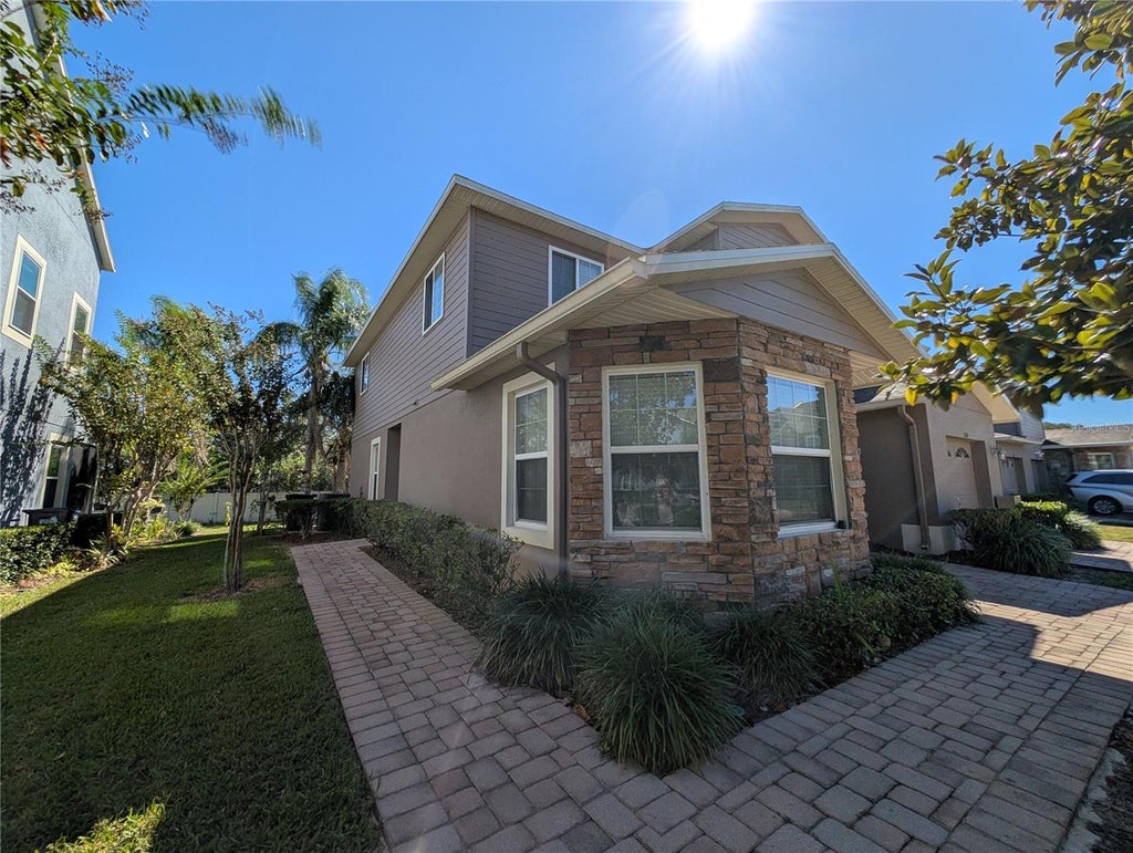 Photo of 2203 Chatham Place Drive, Orlando, FL 32824 (MLS # O6436024)