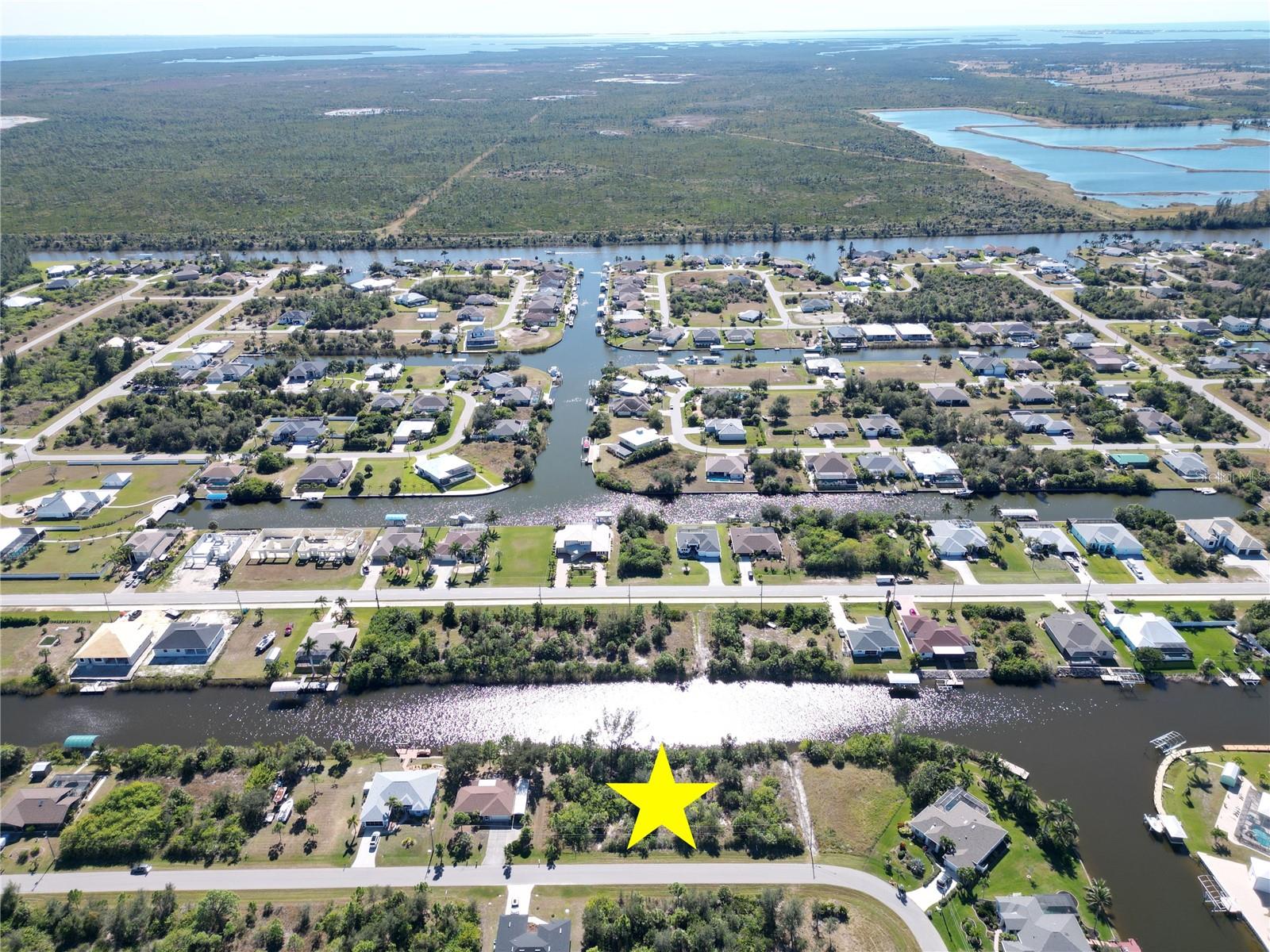 PORT CHARLOTTE SEC 082 - Land