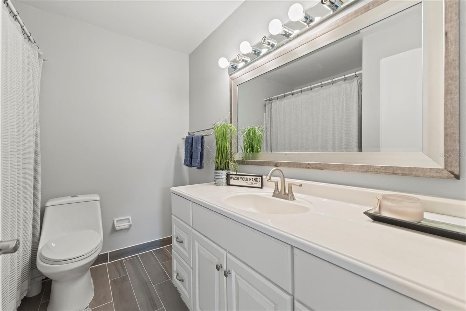 BELLEAIR FOREST GARDEN CONDO - Residential