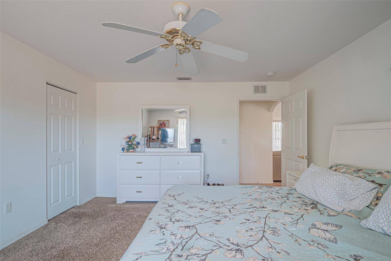 CHARLOTTE RANCHETTES - Residential