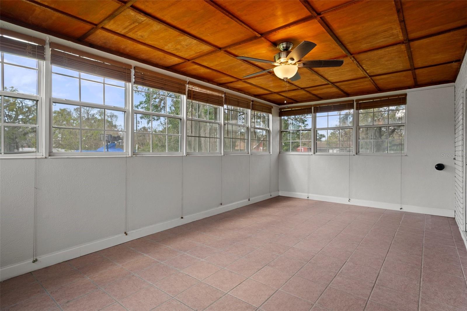 KEYSTONE PARK COLONY SUB - Residential Lease
