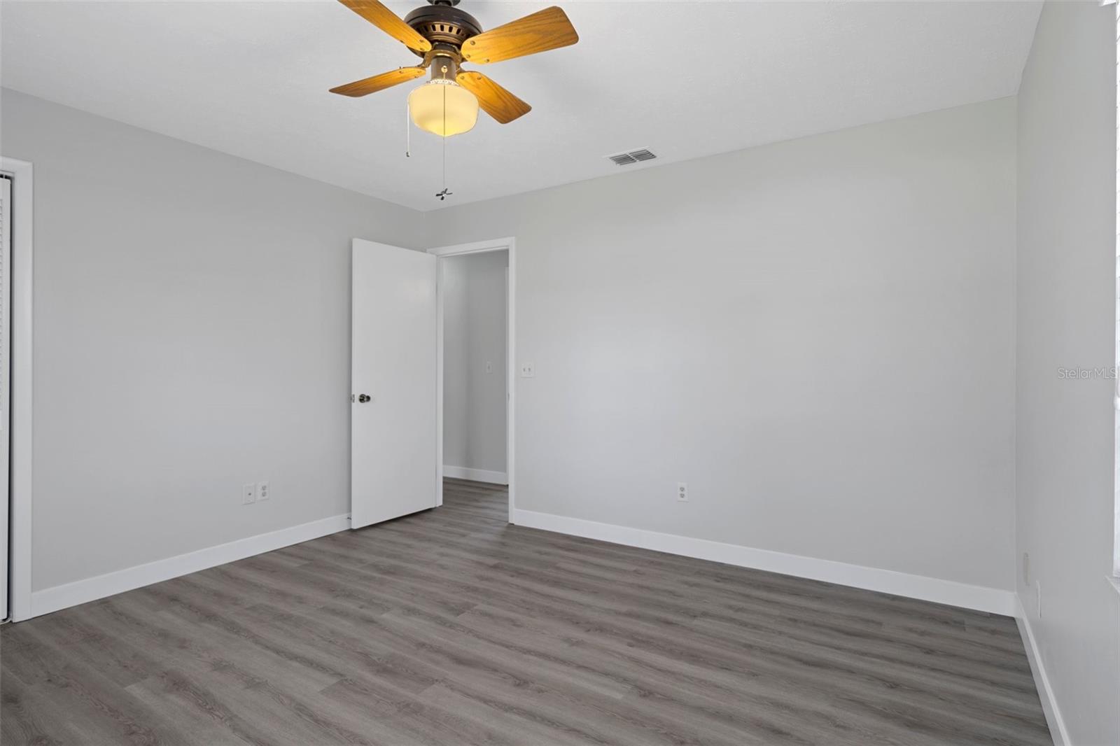 KEYSTONE PARK COLONY SUB - Residential Lease