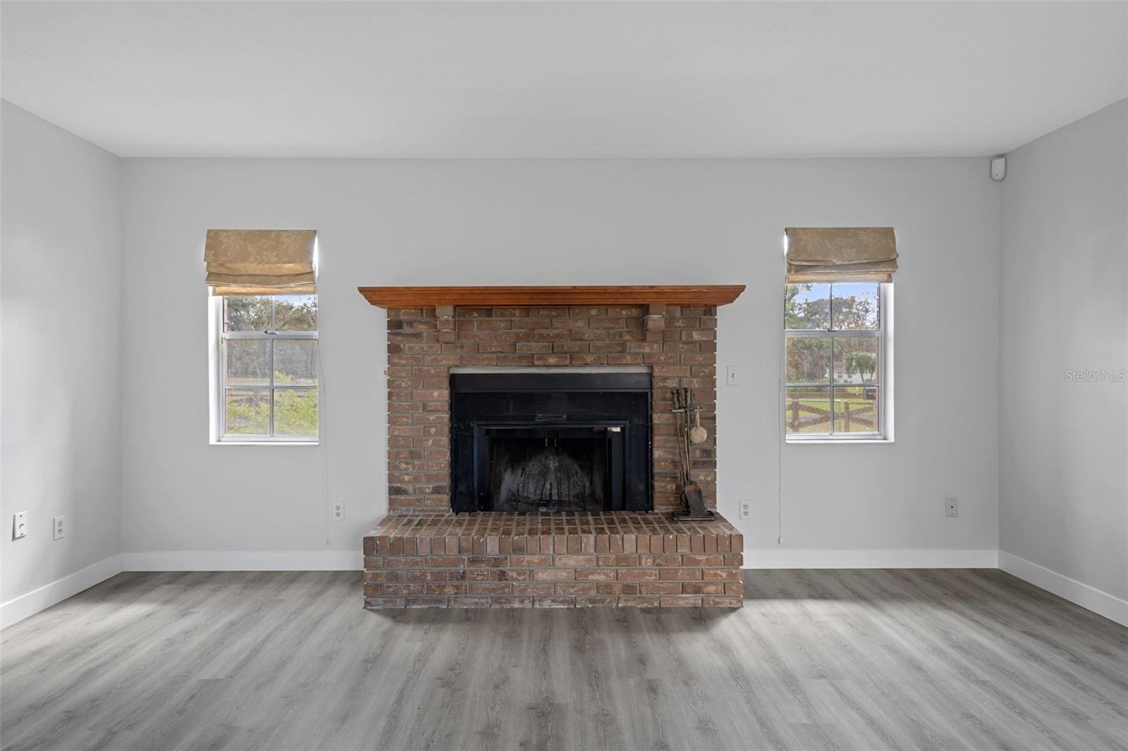 KEYSTONE PARK COLONY SUB - Residential Lease