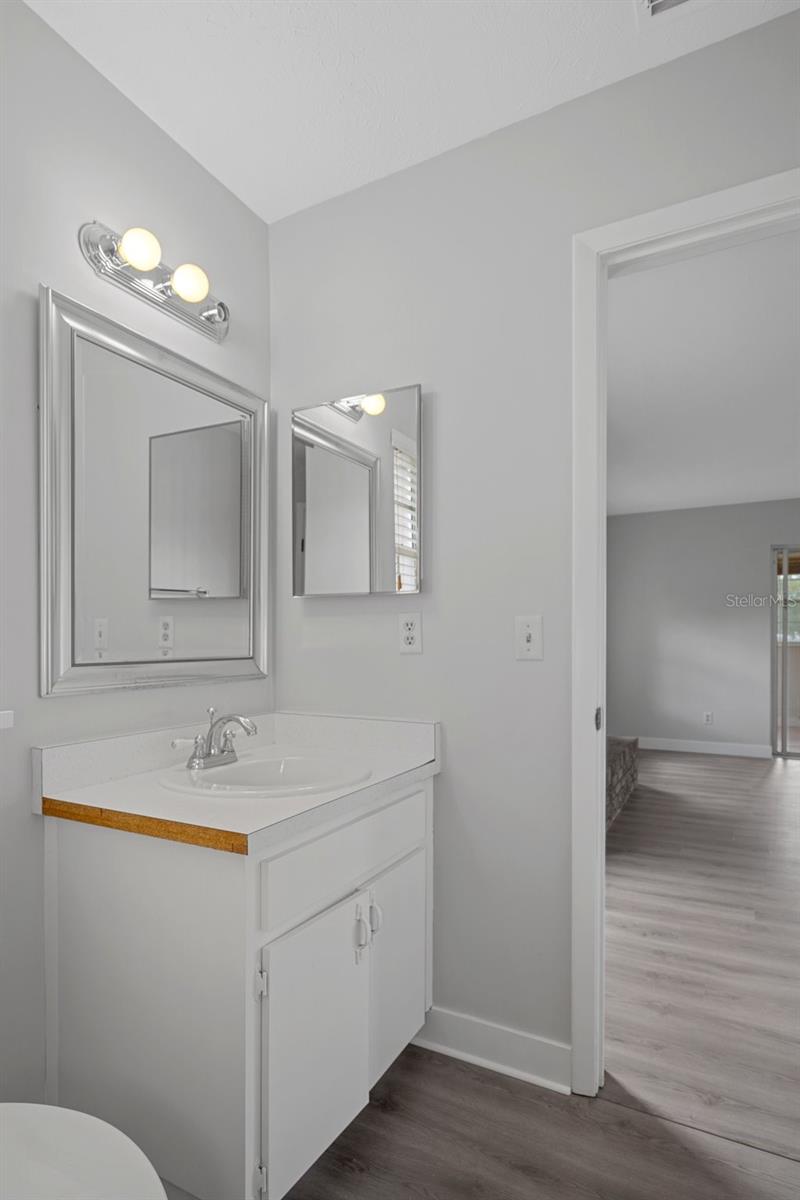 KEYSTONE PARK COLONY SUB - Residential Lease