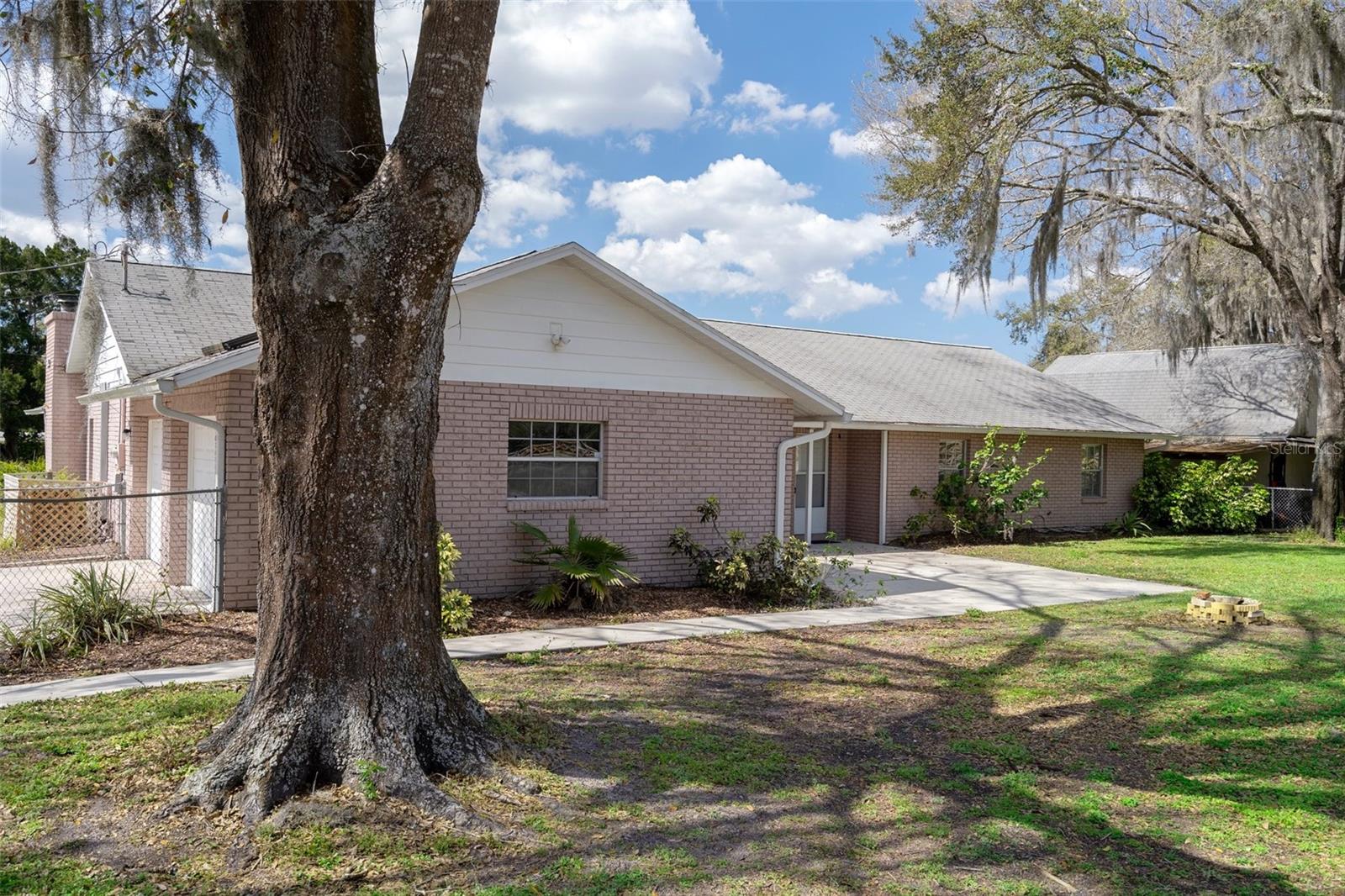 KEYSTONE PARK COLONY SUB - Residential Lease